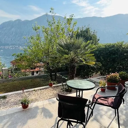 Apartments Boka Bay Kotor Exterior photo