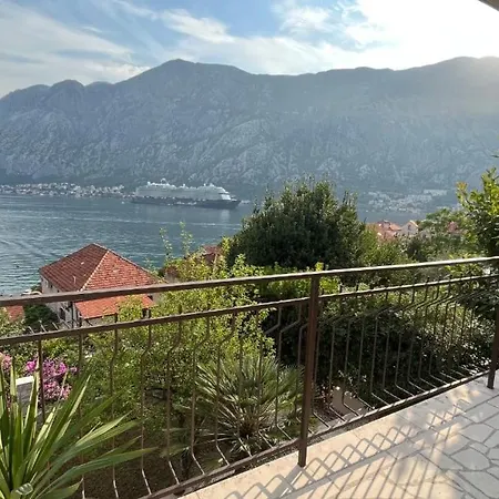 Apartments Boka Bay Kotor Exterior photo